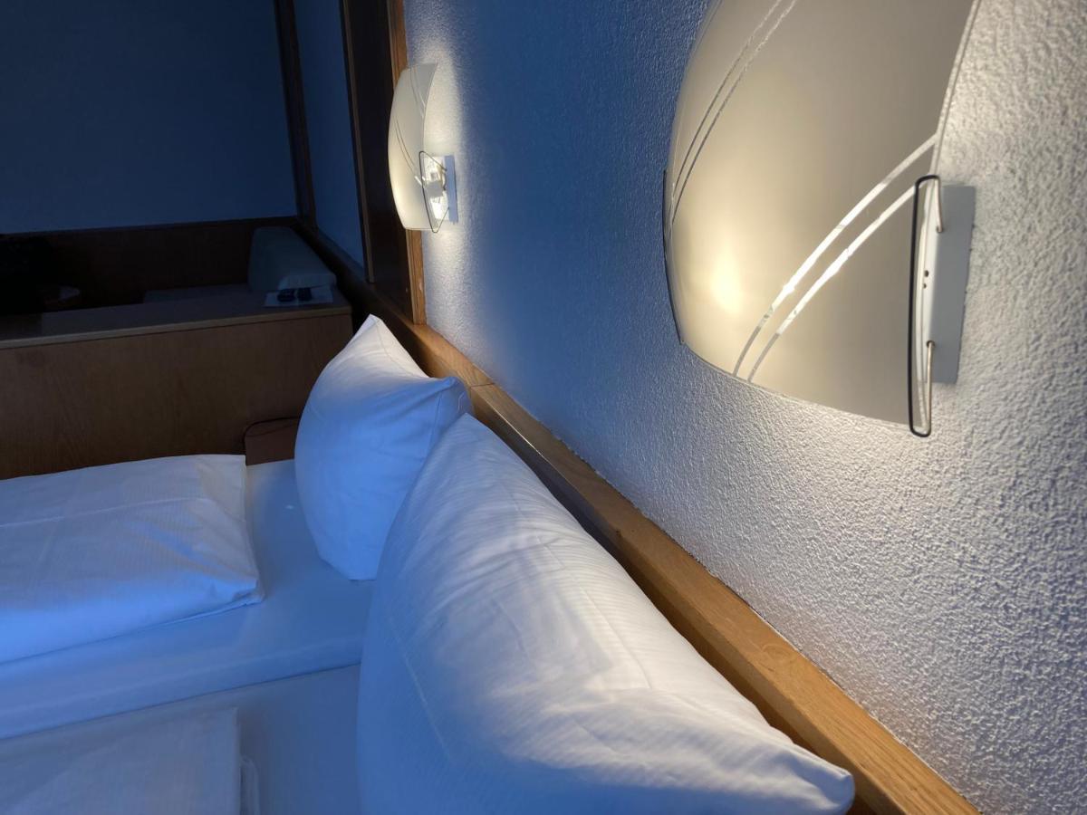 Hotel Jaegerhaus In Singen Am Hohentwiel Esterno foto