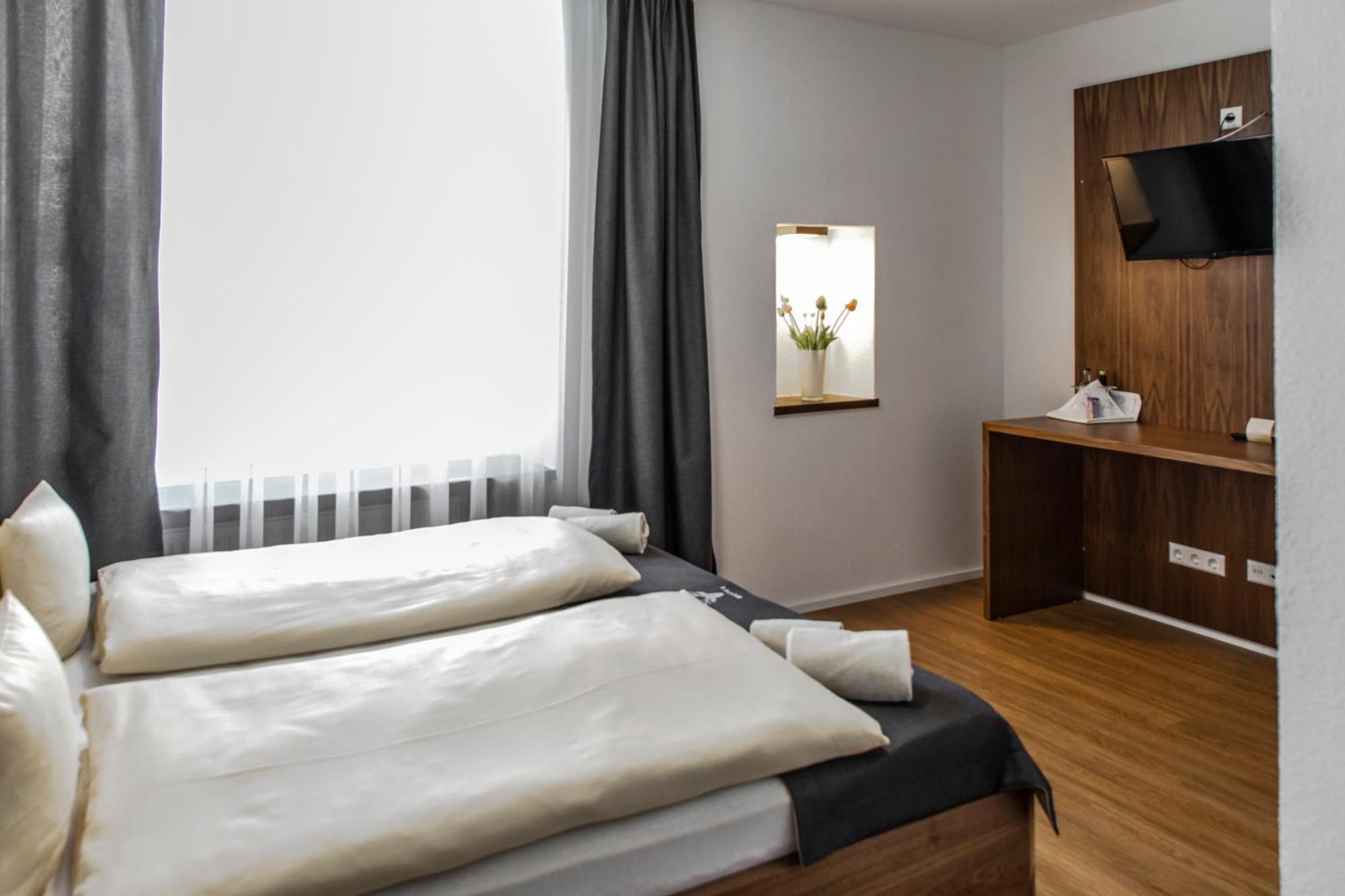 Hotel Jaegerhaus In Singen Am Hohentwiel Esterno foto