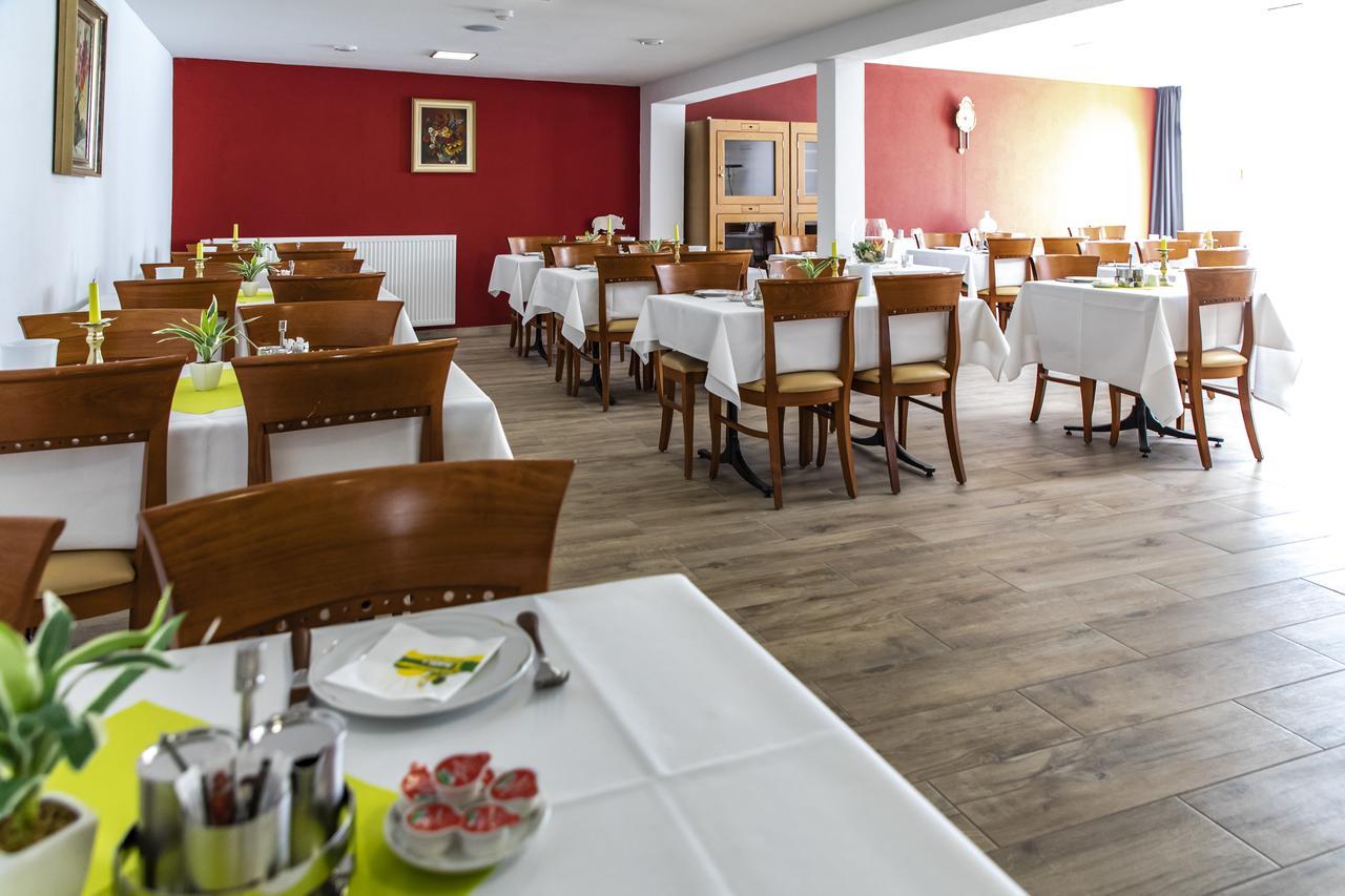 Hotel Jaegerhaus In Singen Am Hohentwiel Esterno foto